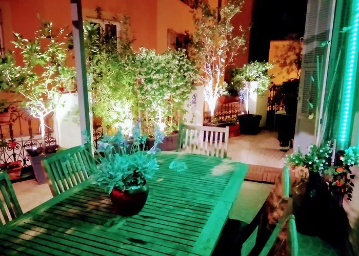 La Terrasse * ニース