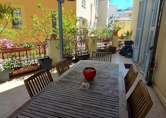 アパート La Terrasse ニース